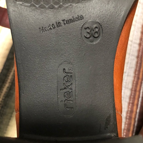 Rieker boots. Cognac color size 38 barely used. Photo show wear. - Picture 4 of 8